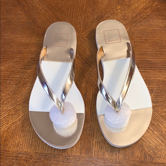 Dolce Vita Light Gold Metallic Stella Sandals - Picture 6 of 6